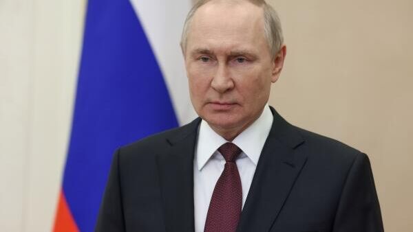 LIVE: Владимир Путин на саммите ОДКБ в Ереване