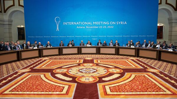 Участники девятнадцатого раунда переговоров по урегулированию конфликта в Сирии в Астанинском формате