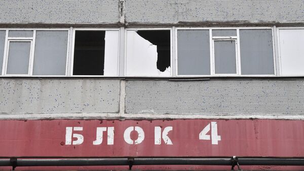 Разбитые стекла при обстрелах ВСУ 4-го энергоблока Запорожской АЭС. Архивное фото