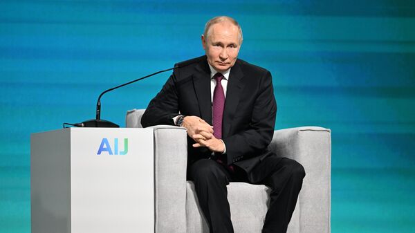 Президент РФ Владимир Путин на международной конференции Путешествие в мир искусственного интеллекта