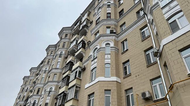 Дом 19 на улице Куусинена в Москве