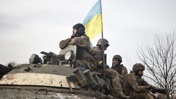 Украинские военные на БМП. Архивное фото