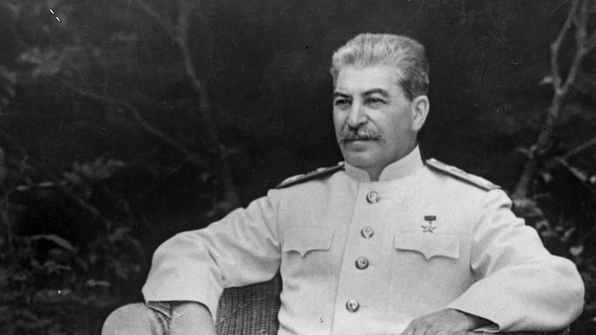 Генералиссимус Советского Союза Иосиф Сталин - РИА Новости, 1920, 19.04.2023