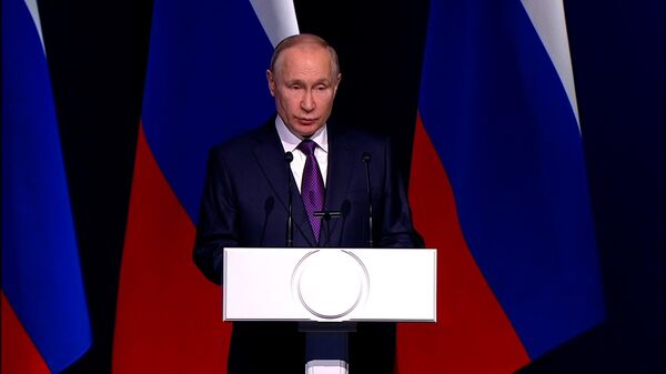 Путин: Столетний юбилей Верховный суд встречает весомыми результатами