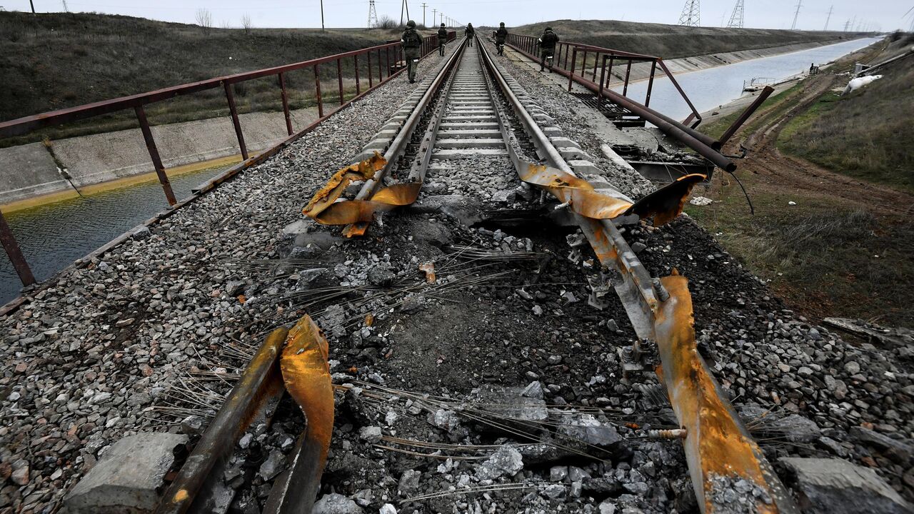 В Брянской области из-за обстрела со стороны ВСУ повреждена железная дорога  - РИА Новости, 20.12.2022