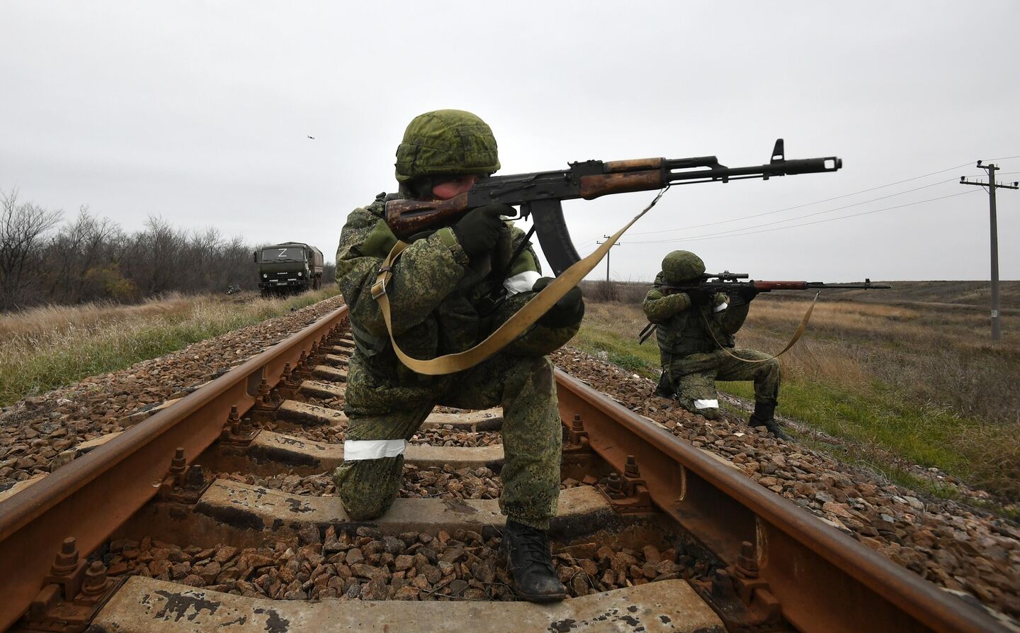 Военнослужащие железнодорожных войск РФ в зоне проведения спецоперации Военнослужащие железнодорожных войск РФ в зоне проведения спецоперации