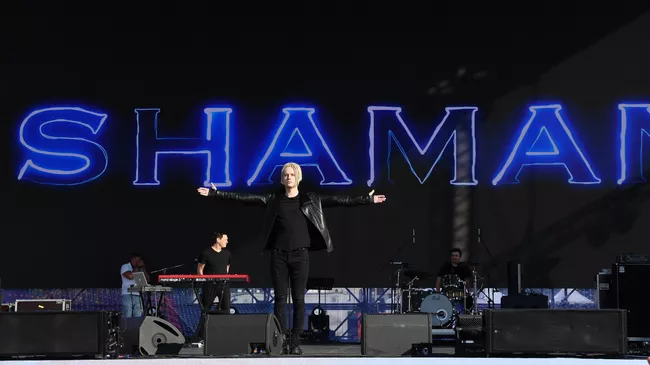 Певец SHAMAN 