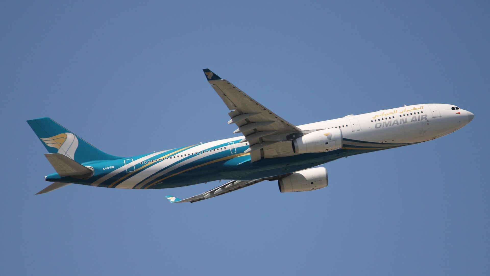 Самолет Airbus A330-300 авиакомпании Oman Air - РИА Новости, 1920, 02.12.2022