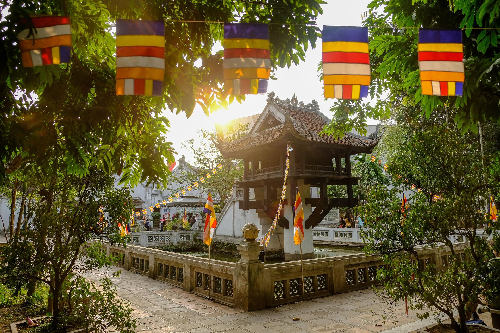 Буддийская пагода в городе Ханое во Вьетнаме - РИА Новости, 1920, 01.12.2022