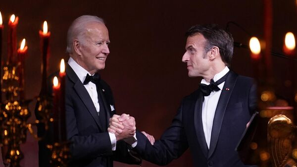 Президент США Джо Байден и президент Франции Эммануэль Макрон 