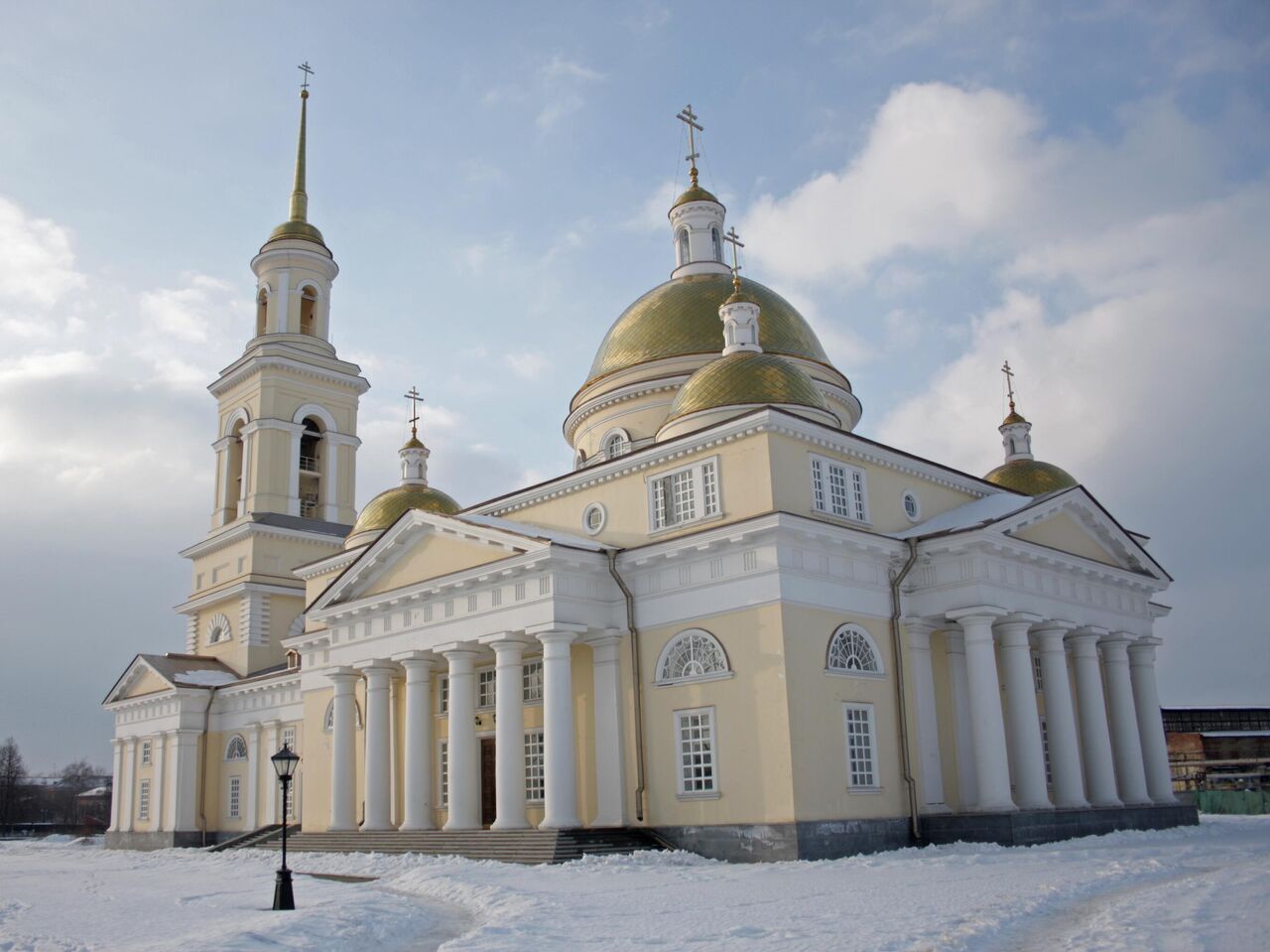 Стали известны самые мистические города России - РИА Новости, 06.12.2022