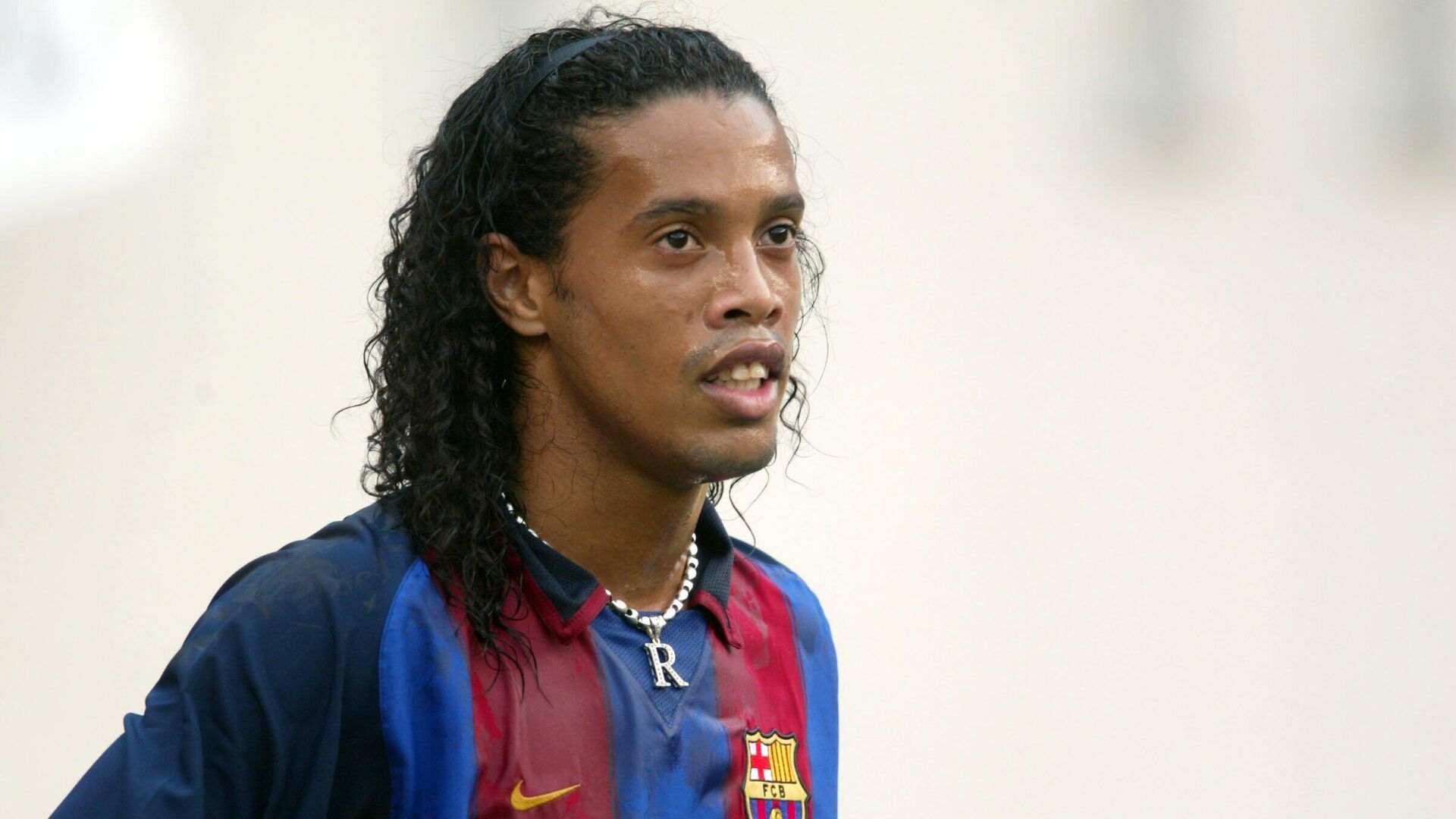 The media found out which club will play Ronaldinho's son - News Unrolled