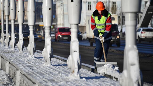 Уборка снега в Москве