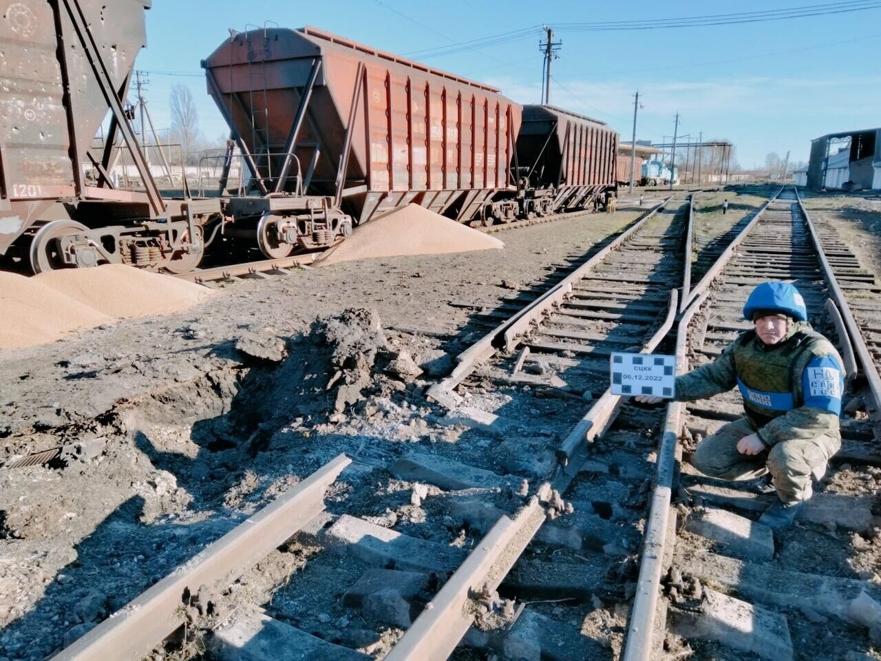 Последствия обстрела вооруженными формированиями Украины г. Старобельск (ЛНР) - РИА Новости, 1920, 06.12.2022