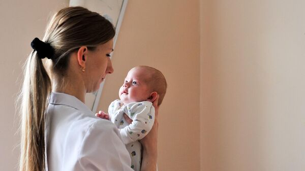 Выжить без мамы: как фонд из Воронежа помогает отказникам в больницах