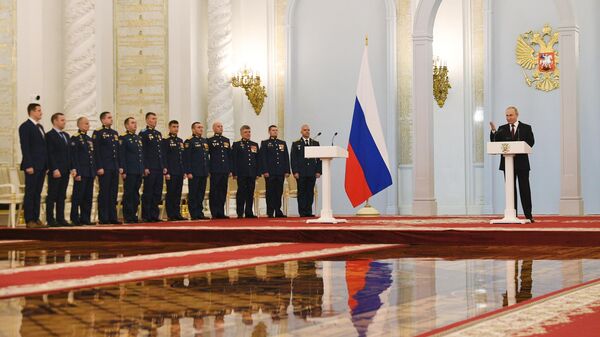 Президент РФ Владимир Путин выступает на торжественном приеме в Кремле. Архивное фото