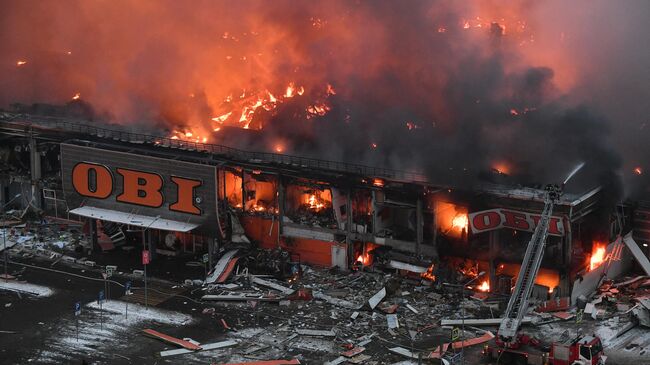 Пожар в магазине OBI в торговом центре Мега Химки