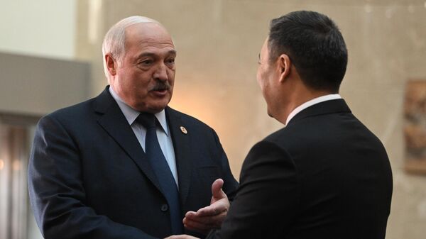 Президент Белоруссии Александр Лукашенко и президент Киргизии Садыр Жапаров