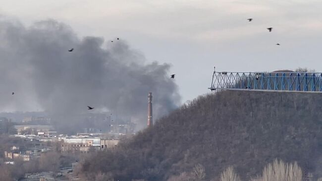 Обстрел Киевского района в Донецке ракетами из РСЗО Град