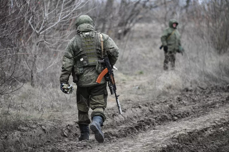 Военнослужащие минометного расчета Вооруженных сил РФ участвуют в боевых действиях на Запорожском направлении Военнослужащие минометного расчета Вооруженных сил РФ участвуют в боевых действиях на Запорожском направлении