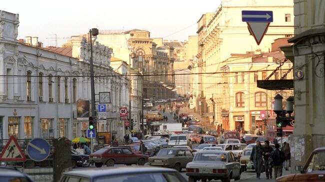 Улица Кузнецкий Мост в Москве