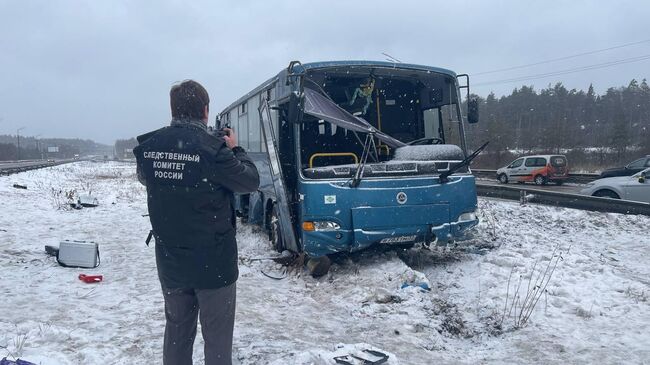 На месте ДТП с автобусом во Владимирской области, 13 декабря 2022 года