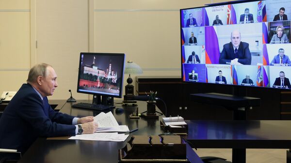 Президент России Владимир Путин в режиме видеоконференции проводит заседание Совета по стратегическому развитию и национальным проектам