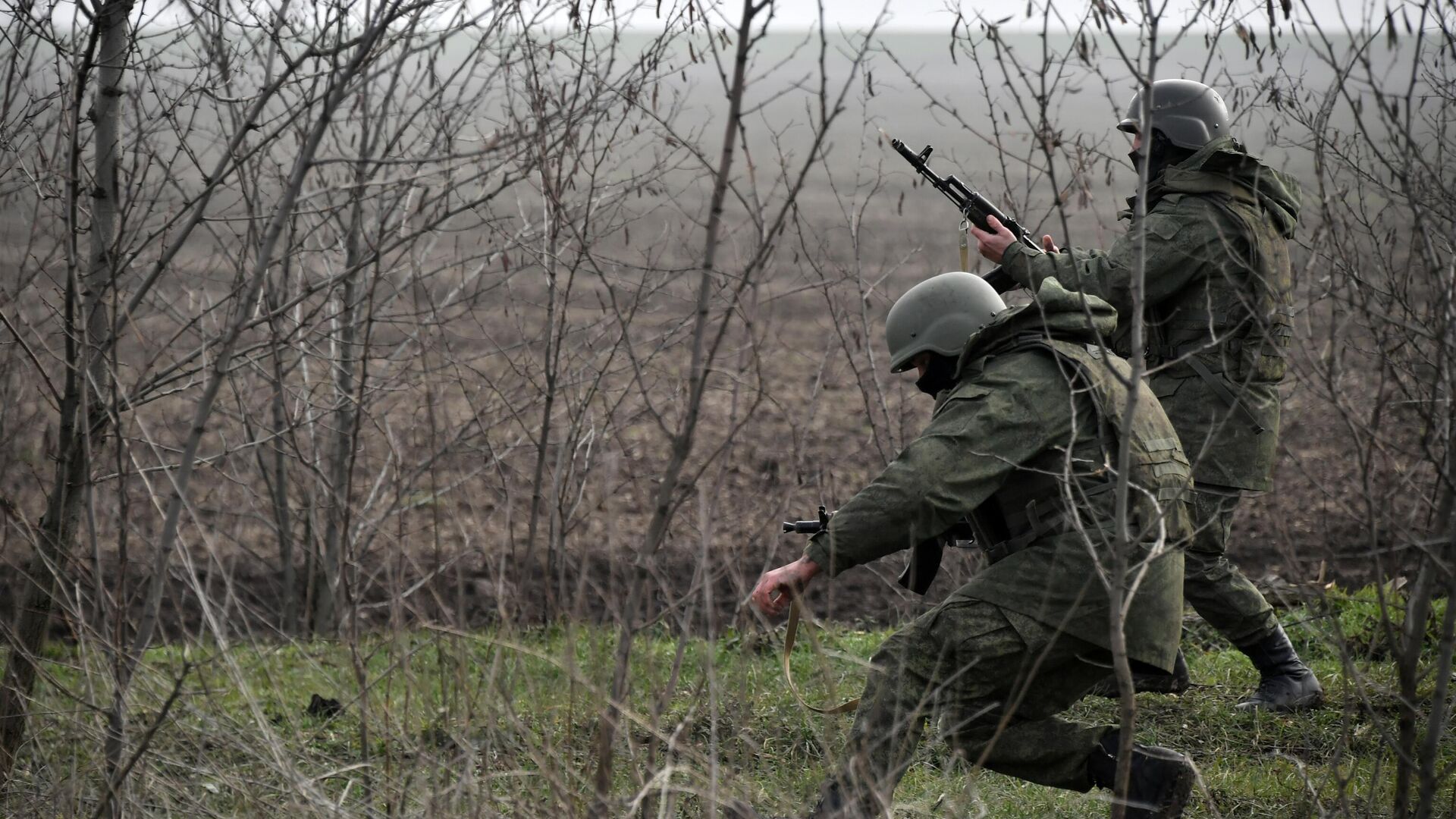 Военнослужащие проходят подготовку на Запорожском направлении - РИА Новости, 1920, 10.05.2023