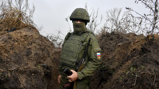 Военнослужащий во время прохождения подготовки на Запорожском направлении