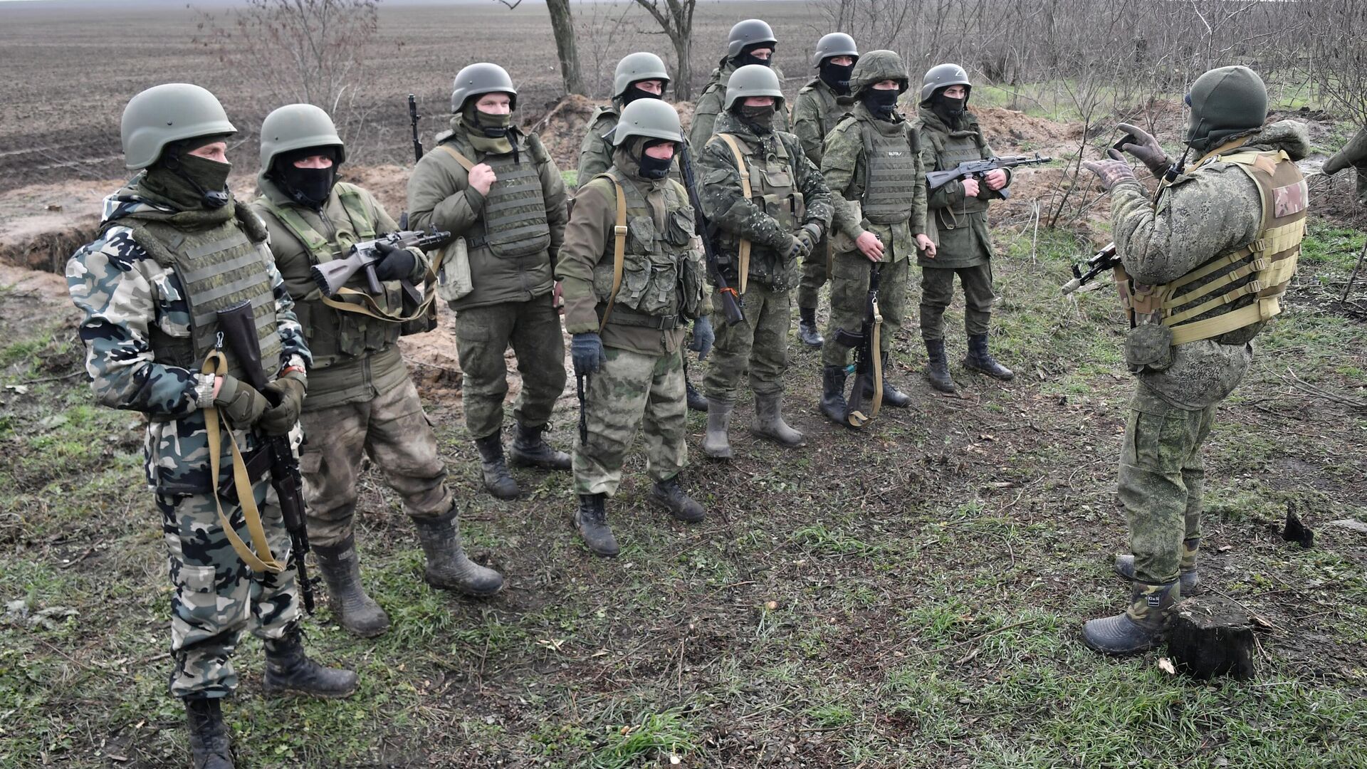 Бойцы теробороны из Курска и Белгорода проводят праздники в тренировках