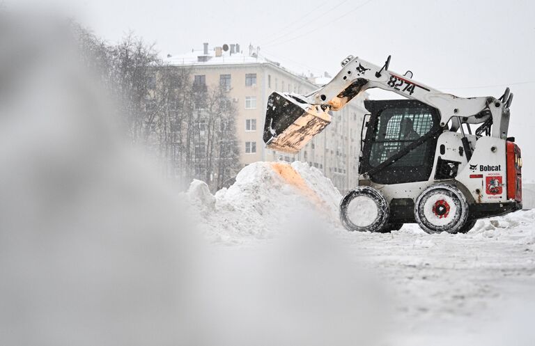 Снег в Москве