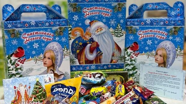 Цивилев: Кузбасс отправил вторую партию новогодних подарков детям Горловки