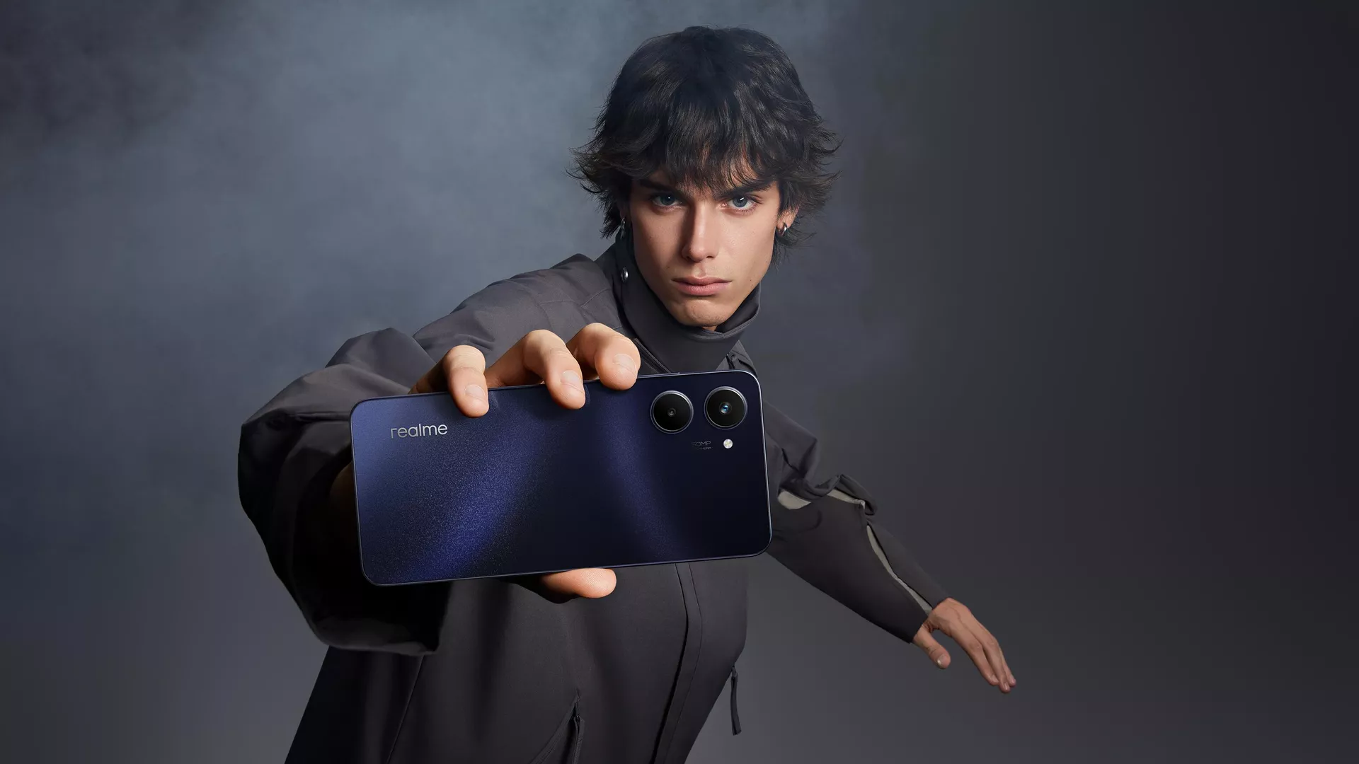 Неожиданные звезды: самые запоминающиеся смартфоны realme 2022 года. Смартфон realme 10 Неожиданные звезды: самые запоминающиеся смартфоны realme 2022 года. Смартфон realme 10 - РИА Новости, 1920, 21.12.2022