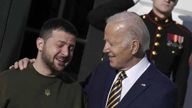 Президент США Джо Байден и президент Украины Владимир Зеленский во время встречи в Вашингтоне