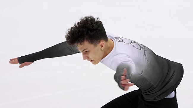 Фигурист Иван Попов