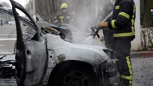 Кадры с места взрыва машины в Мелитополе