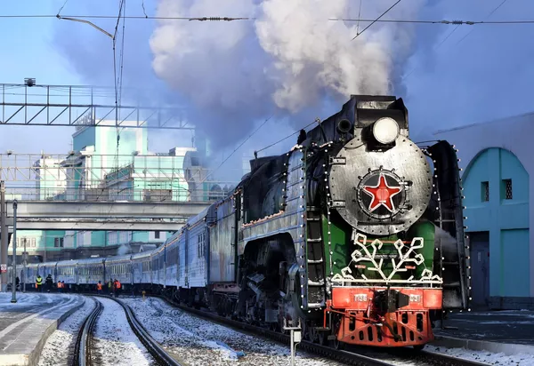 Поезд Деда Мороза на железнодорожном вокзале Новосибирск – Главный в Новосибирске