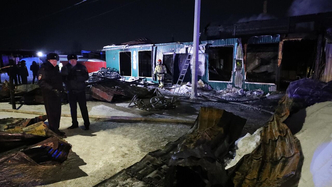 Один из пострадавших при пожаре в Кемерово остается в тяжелом состоянии -  РИА Новости, 24.12.2022