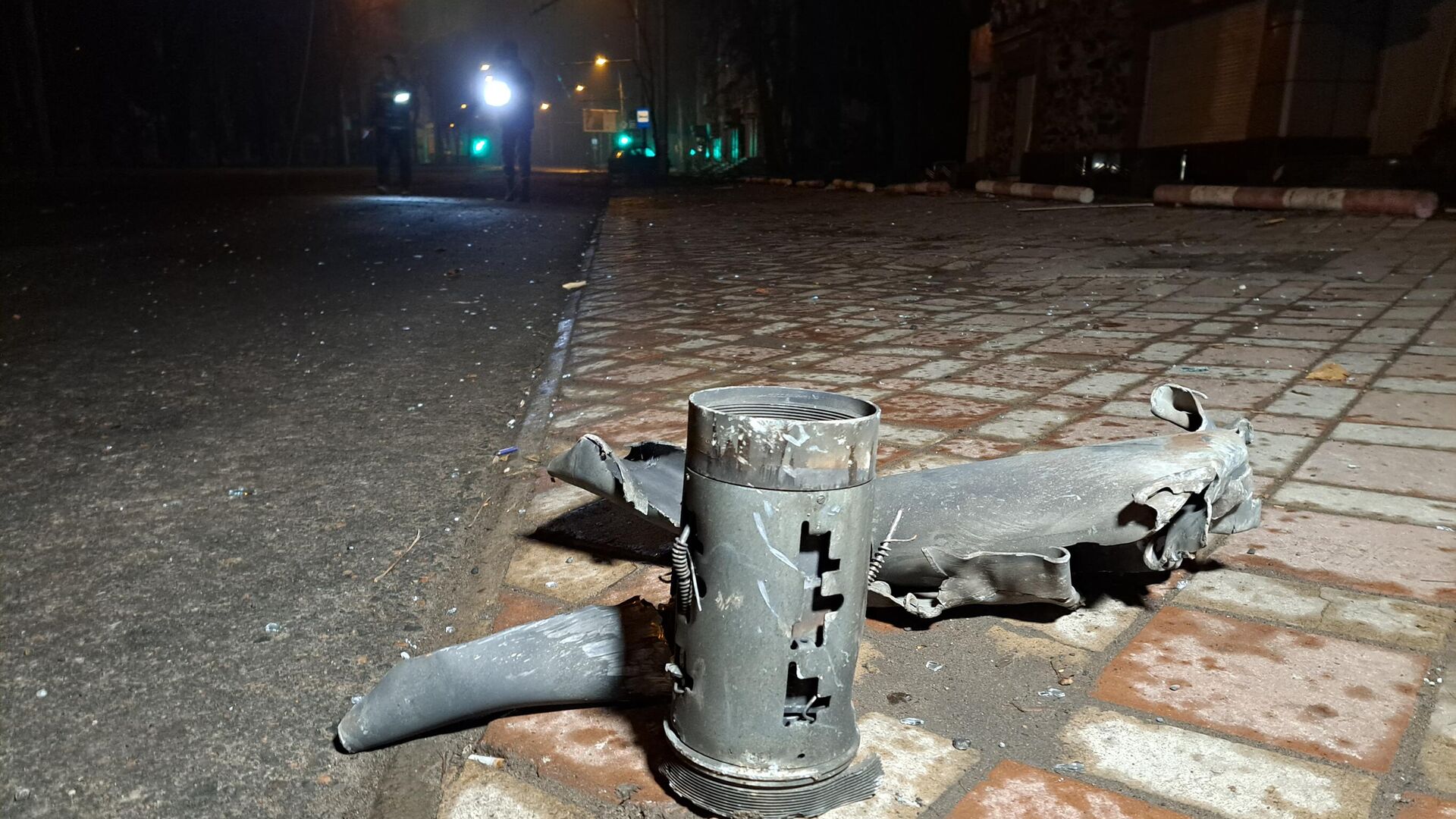 Фрагмент снаряда, найденный после обстрела ВСУ - РИА Новости, 1920, 02.01.2023