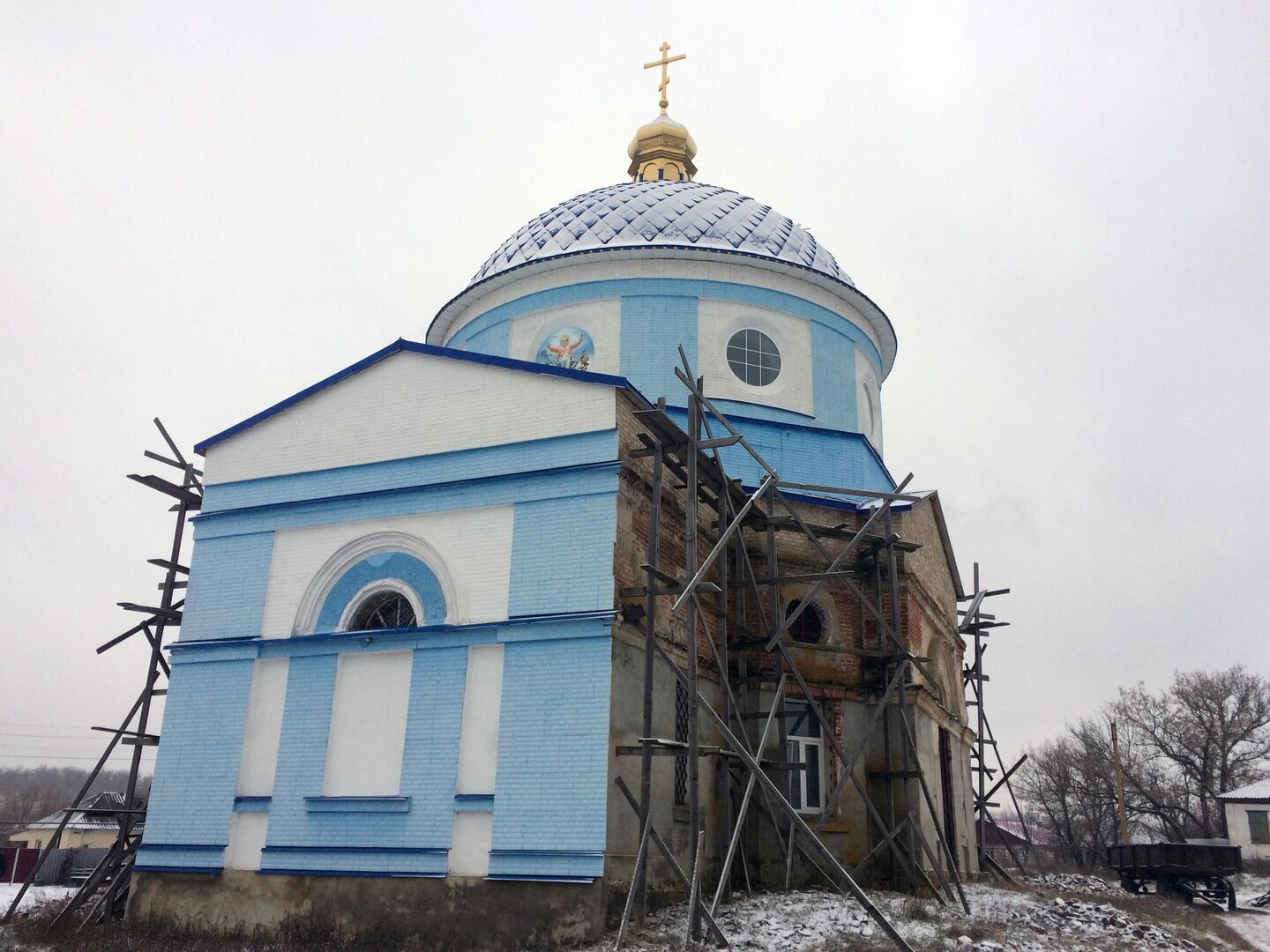 Храм все еще находится на реконструкции Храм все еще находится на реконструкции