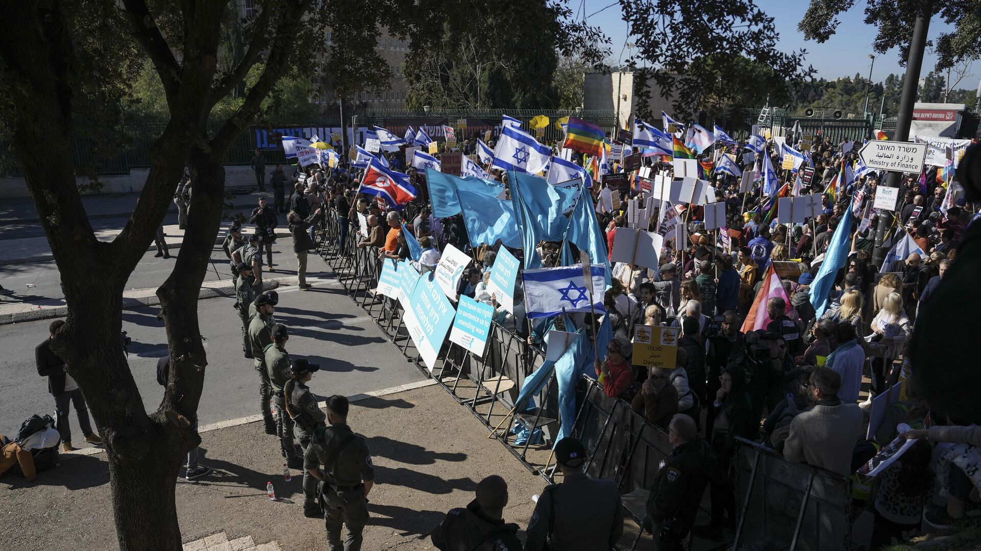 Акция протеста у здания израильского парламента в Иерусалиме. 29 декабря 2022 - РИА Новости, 1920, 29.12.2022