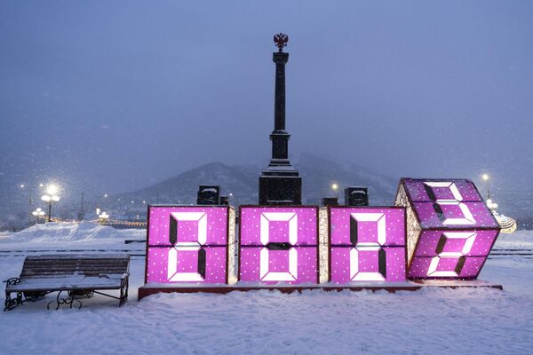 Новогодняя инсталляция в центре города Петропавловска-Камчатского