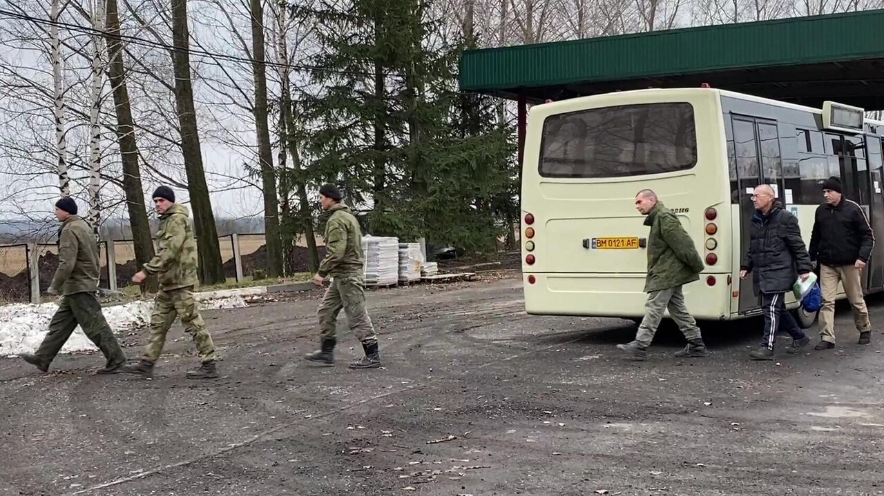 В ЛНР на возвращаемых Украиной телах военных находят следы пыток - РИА  Новости, 25.01.2023