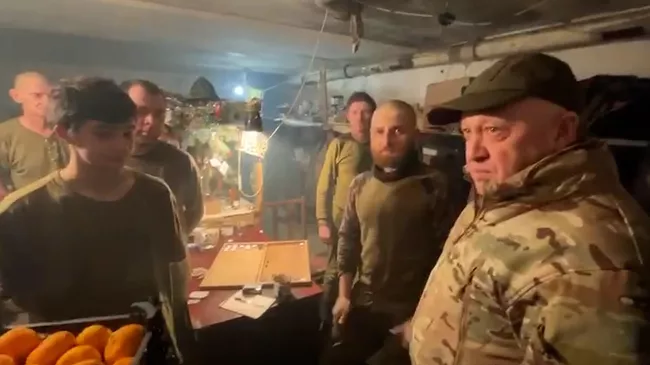 Пригожин поздравил пленных ВСУ с Новым годом