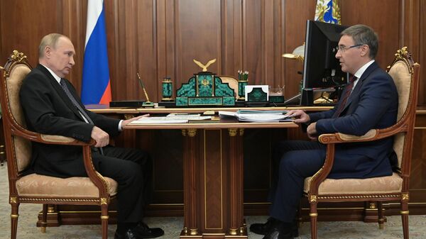 Путин на встрече с Фальковым обсудил отечественную приборную базу