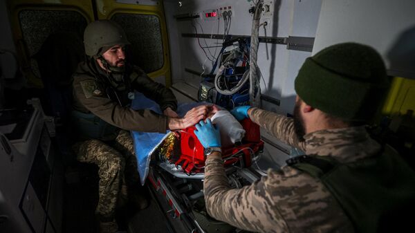 Раненый украинский солдат