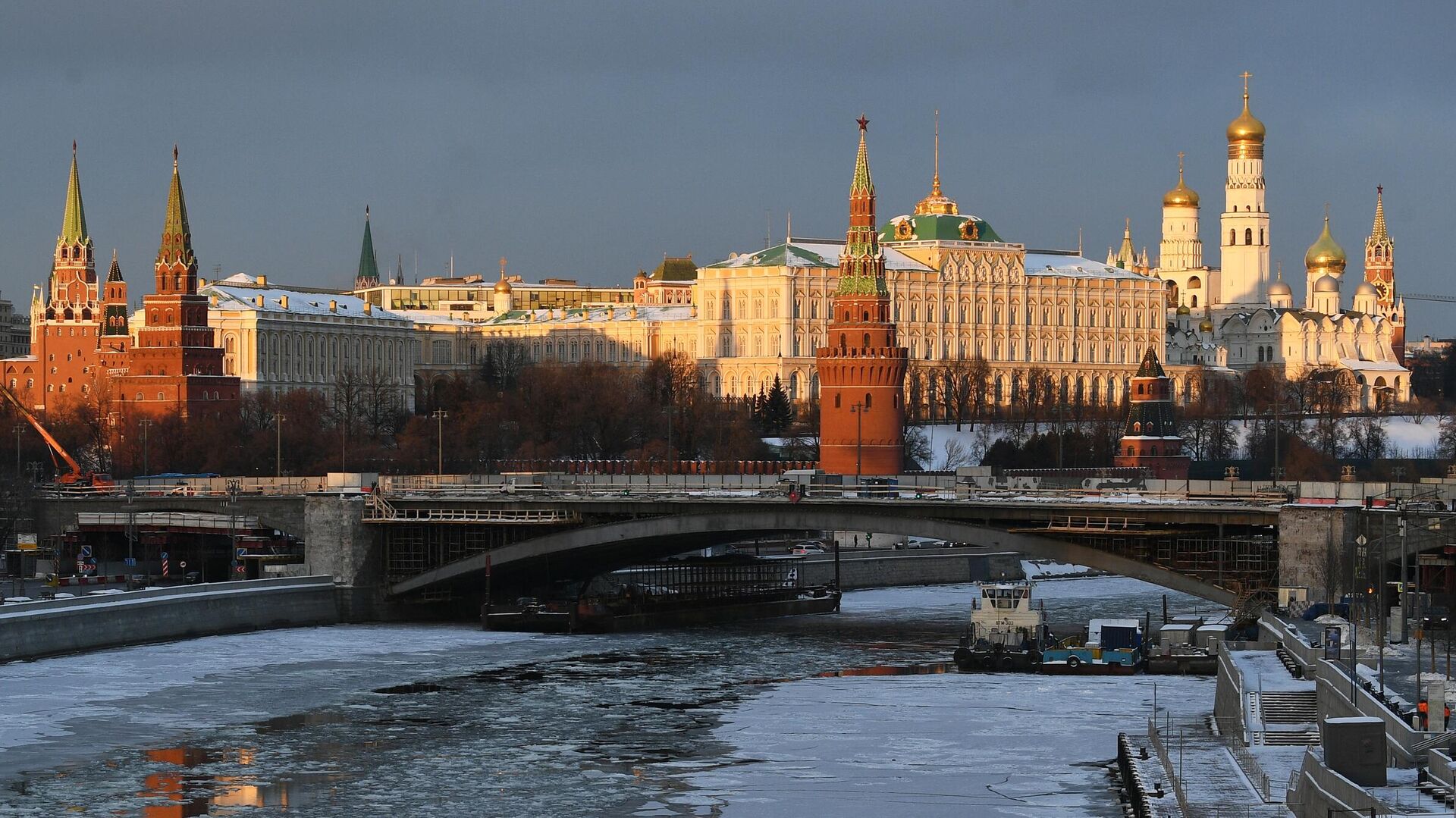 Архитектурный ансамбль Московского Кремля - РИА Новости, 1920, 07.01.2023