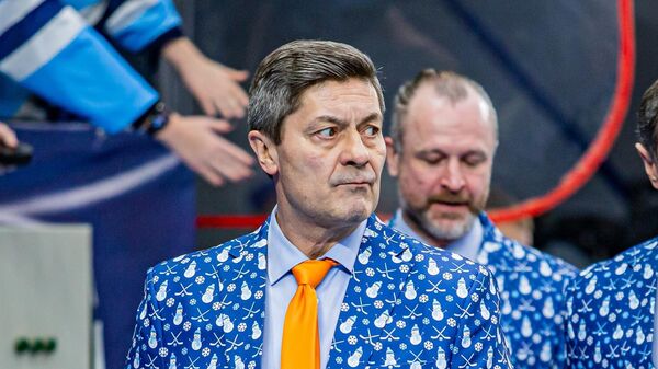 Главный тренер Сибири Андрей Мартемьянов перед матчем КХЛ