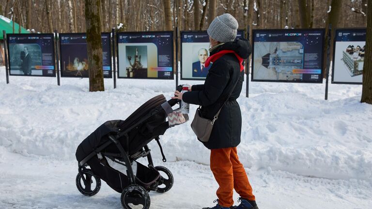 Фотовыставка в рамках проекта Открой#Моспром