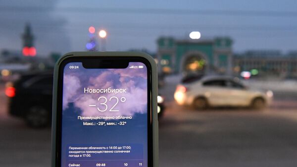 Температура на экране мобильного телефона в Новосибирске